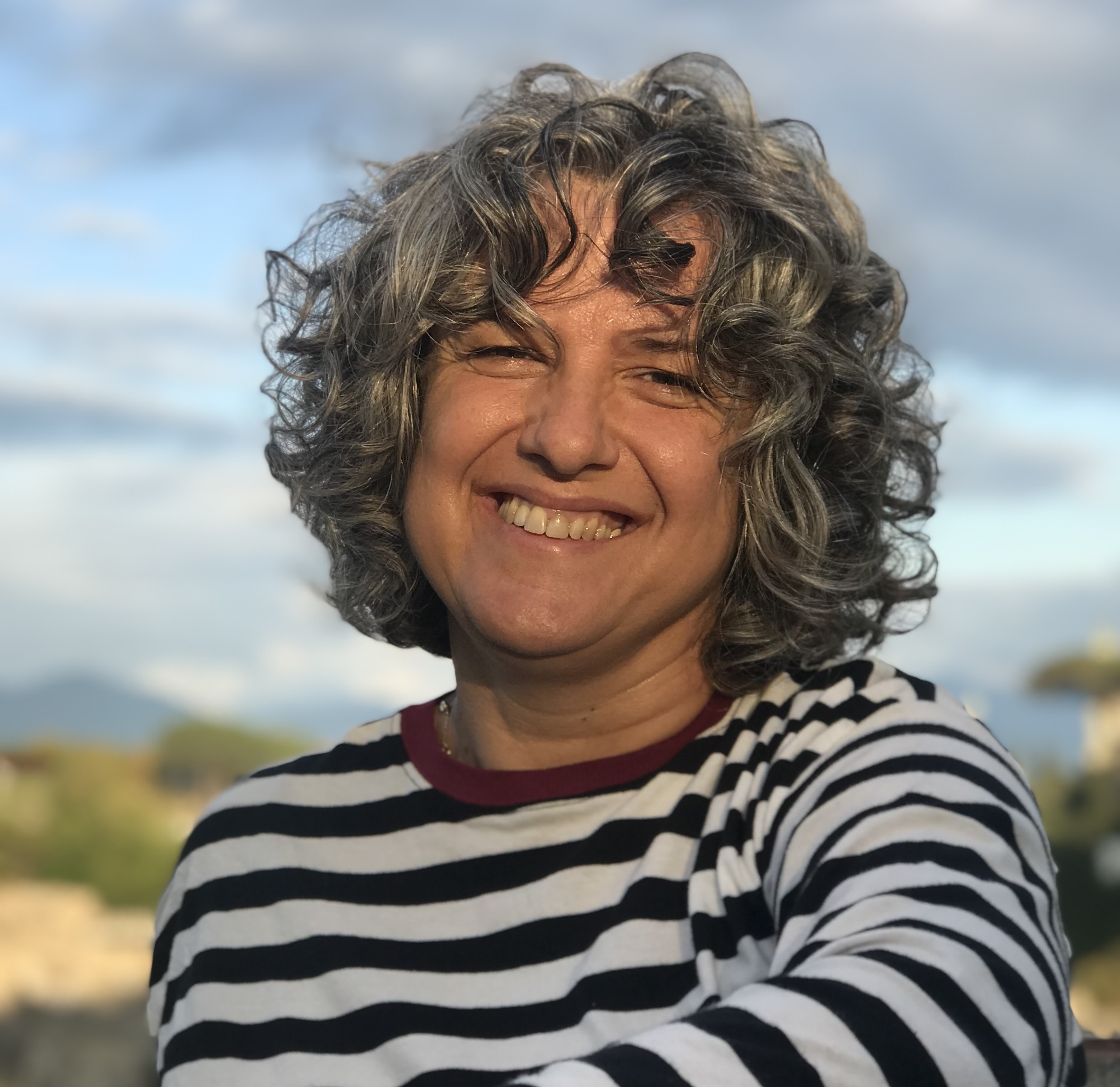 Dña. María Luisa Iglesias Hitos